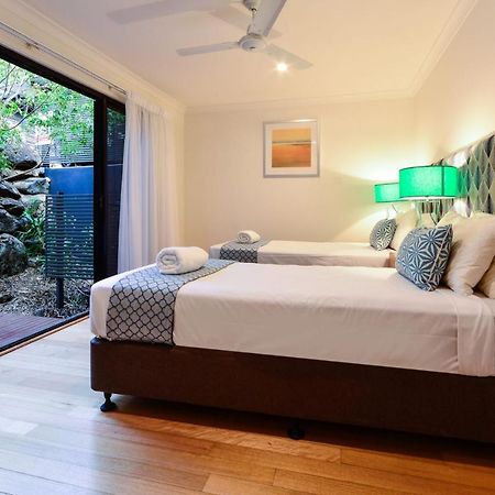 Shorelines 31 Renovated Upmarket Two Bedroom Apartment With Ocean Views And Buggy Insula Hamilton Exterior foto