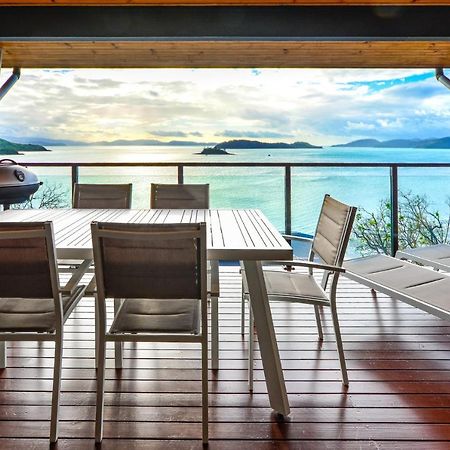 Shorelines 31 Renovated Upmarket Two Bedroom Apartment With Ocean Views And Buggy Insula Hamilton Exterior foto