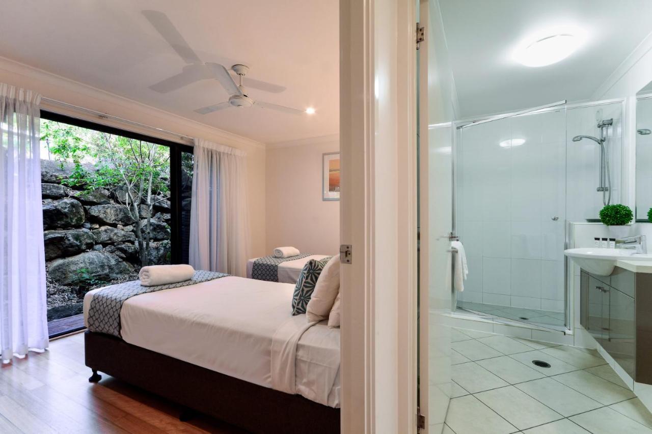 Shorelines 31 Renovated Upmarket Two Bedroom Apartment With Ocean Views And Buggy Insula Hamilton Exterior foto