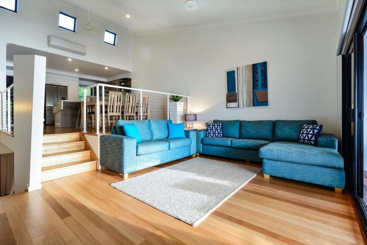 Shorelines 31 Renovated Upmarket Two Bedroom Apartment With Ocean Views And Buggy Insula Hamilton Exterior foto