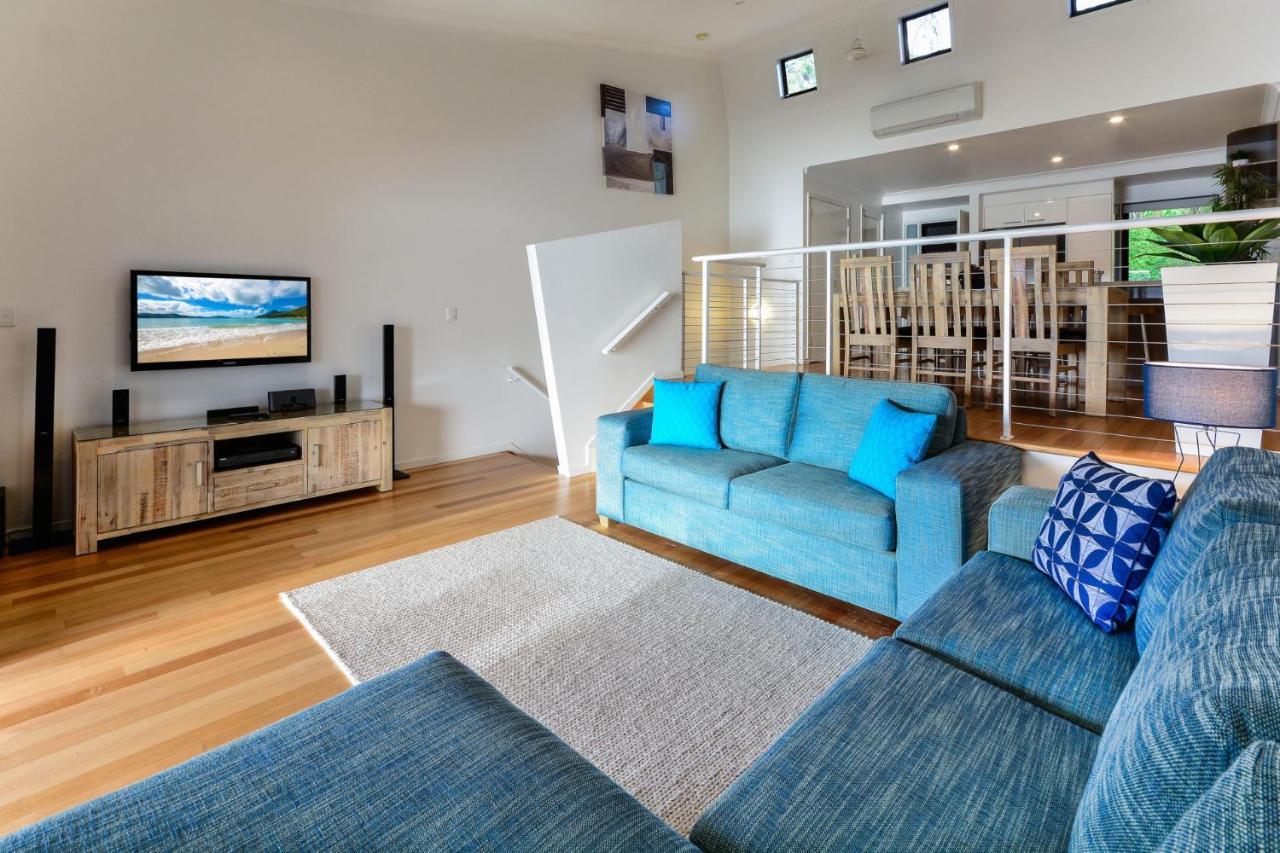 Shorelines 31 Renovated Upmarket Two Bedroom Apartment With Ocean Views And Buggy Insula Hamilton Exterior foto