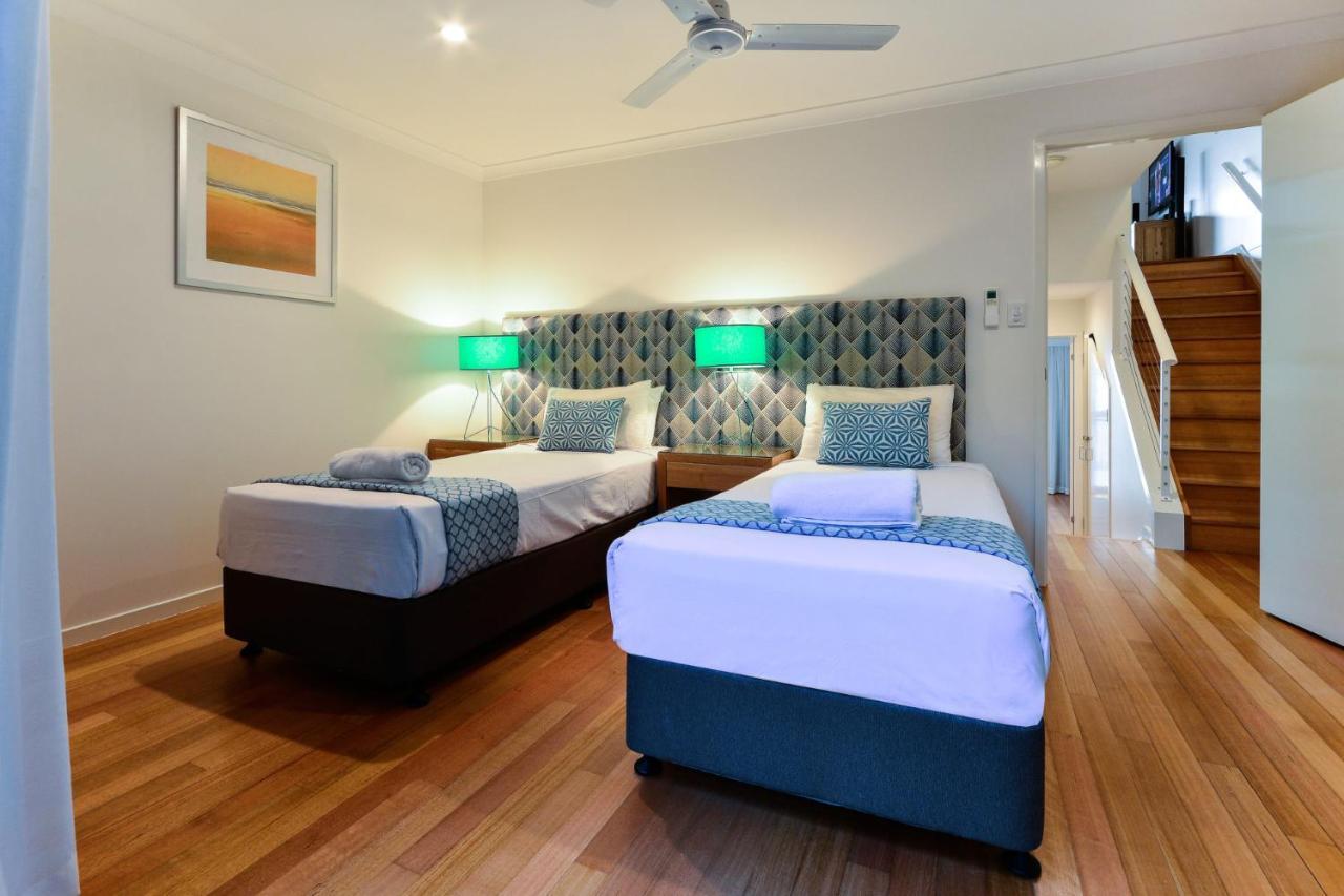 Shorelines 31 Renovated Upmarket Two Bedroom Apartment With Ocean Views And Buggy Insula Hamilton Exterior foto